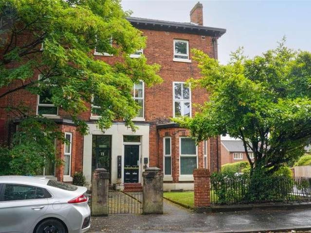 Flat for sale in Georgia, Greater Manchester