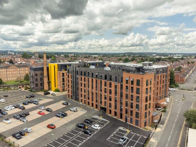 Flat for sale in Elmfield, Leicestershire