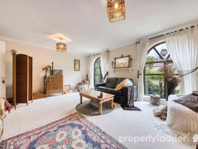 Flat for sale in Crostwick, Norfolk