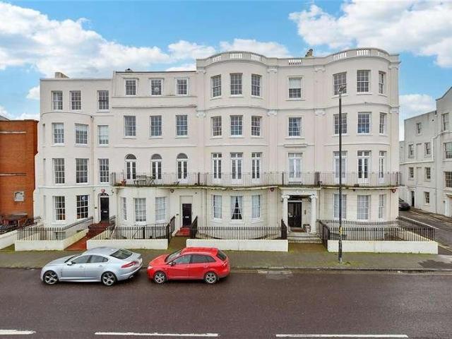 Flat for sale in Margate Old Town, Acol