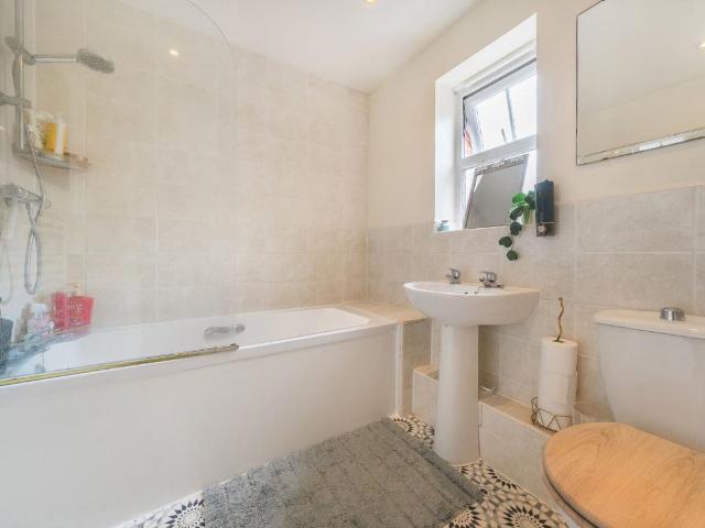 Flat for sale in Priest Down, Hampshire