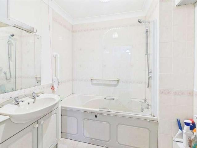 Flat for sale in Ross-on-wye