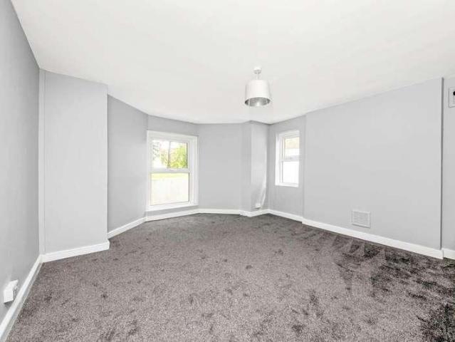 Flat for sale in St Martins Estate, Greater London