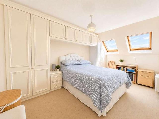 Flat for sale in Lee-on-the-Solent, Middlecroft