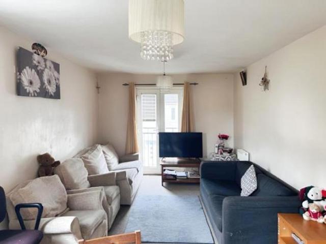 Flat for sale in Hawkinge, Folkestone