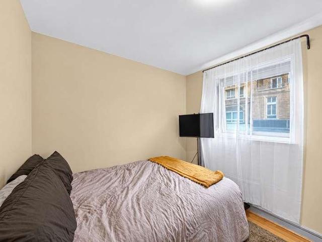 Flat for sale in Kensal Town, Greater London