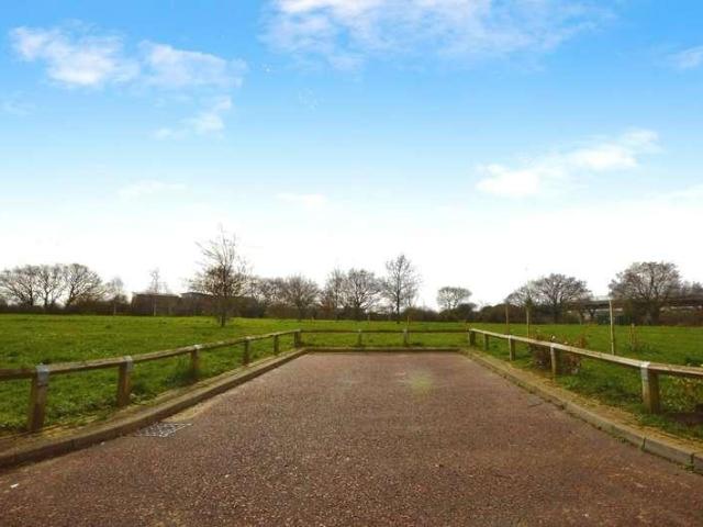 Flat for sale in Berechurch, Colchester
