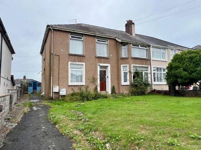 Flat for sale in Cefn Glas, Wales