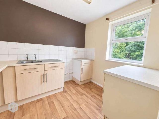 Flat for sale in Chapel Field, Bury