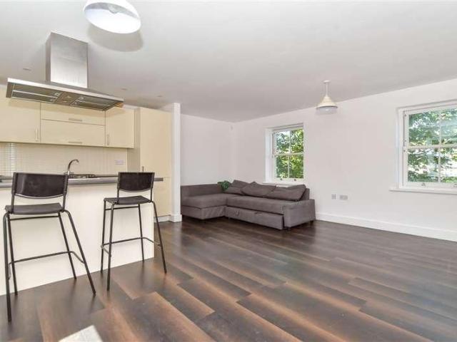 Flat for sale in Navestock Side, Essex