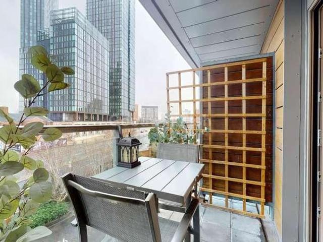 Flat for sale in City Centre, Georgia