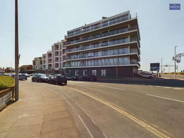 Flat for sale in Squires Gate, Blackpool