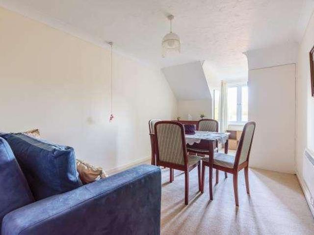 Flat for sale in Enborne, West Berkshire
