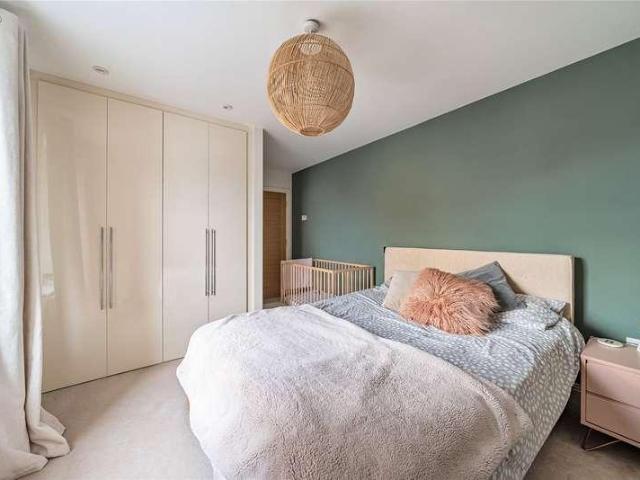 Flat for sale in Blackhills, Surrey