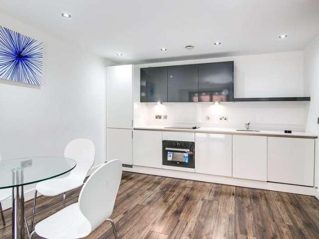 Flat for sale in Park Central, Birmingham