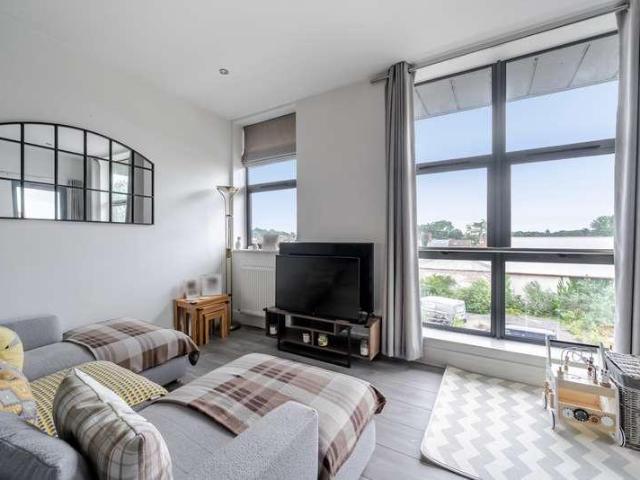 Flat for sale in Westfield, Woking