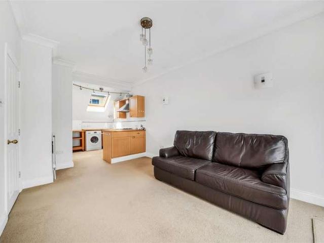 Flat for sale in Swanage, East Dorset