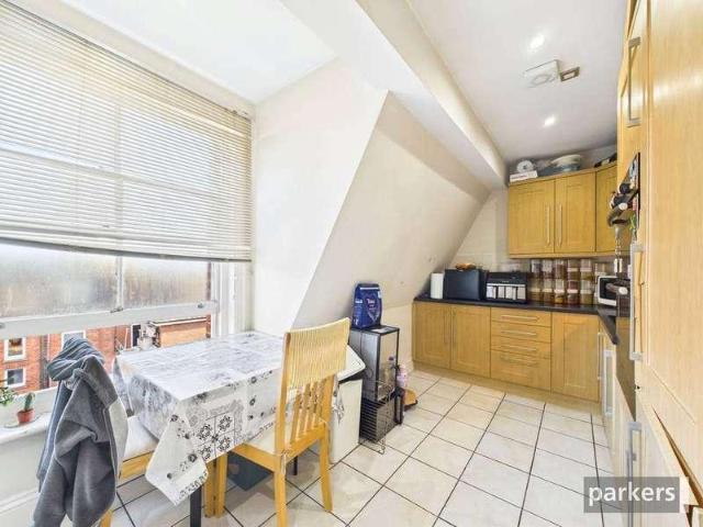 Flat for sale in Reading