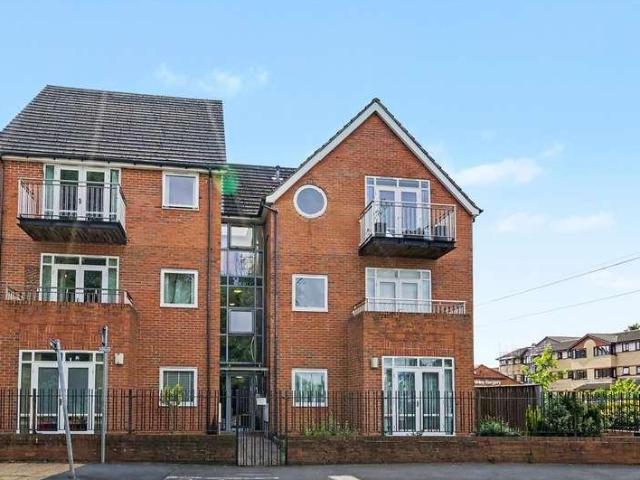 Flat for sale in Attenborough, East Midlands