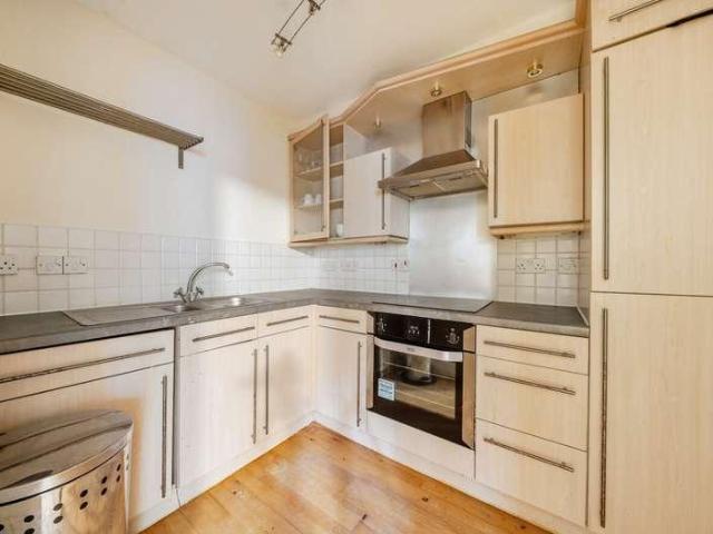Flat for sale in City Centre, Georgia