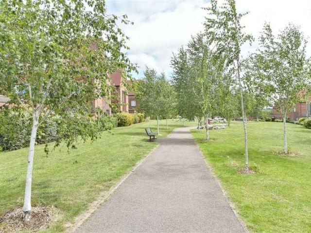 Flat for sale in Snodhurst, Chatham