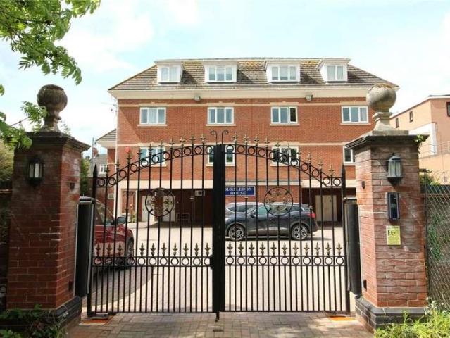 Flat for sale in Old Milton, Ashurst Bridge
