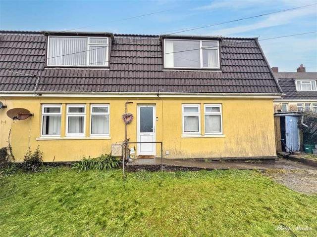 Flat for sale in Moresk, Penweathers