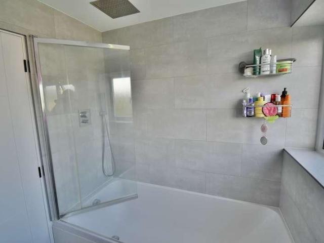 Flat for sale in Tricketts Cross, Ferndown