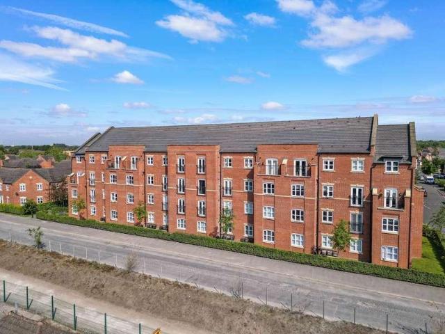 Flat for sale in Edgewater Park, Warrington