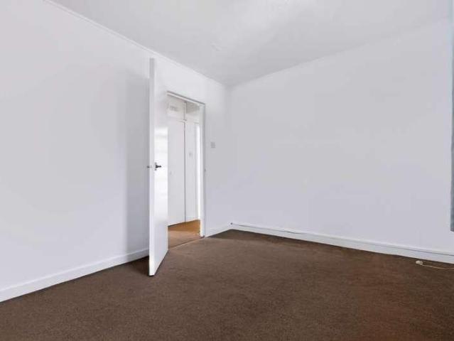 Flat for sale in Jordanhill, Glasgow