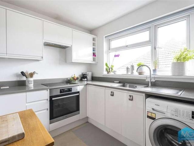 Flat for sale in North Finchley, Isle Of Man