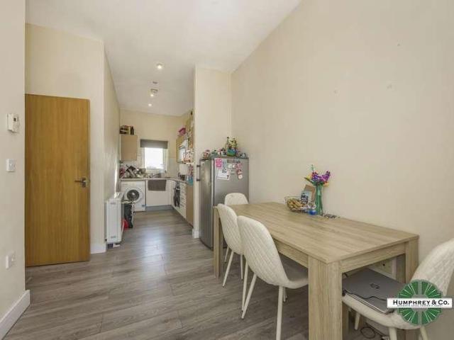 Flat for sale in Greater London