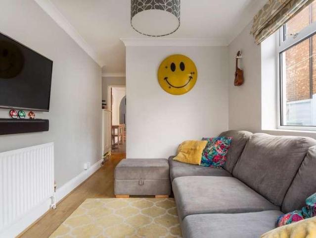 Flat for sale in Queen's Park, Brighton & Hove