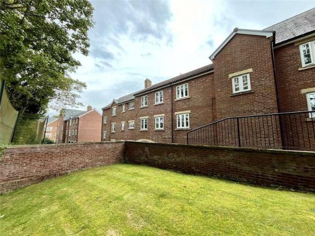 Flat for sale in Hexham, Northumberland