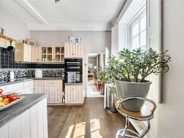 Flat for sale in Alderminster, Warwickshire