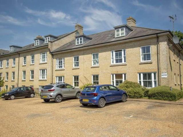 Flat for sale in East Bank, Norfolk