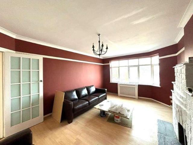 Flat for sale in London Borough of Brent, Greater London