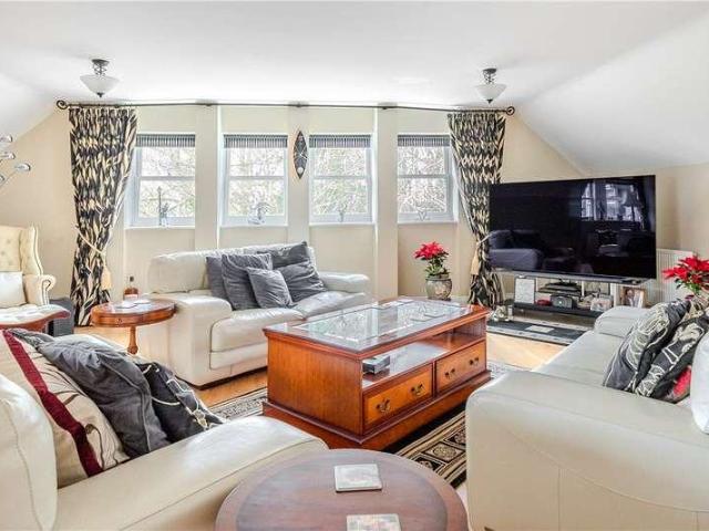 Flat for sale in Low Harrogate, Harrogate
