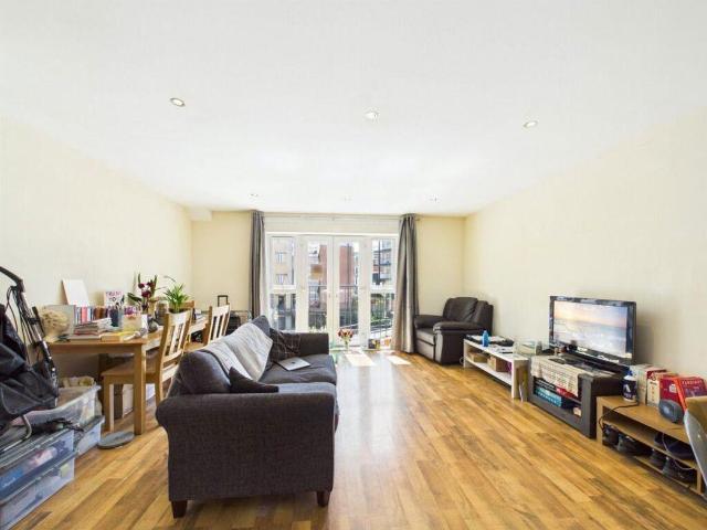 Flat for sale in Hulme, Georgia