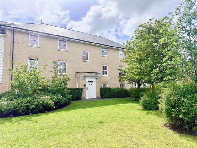 Flat for sale in Burgh St Peter, Norfolk