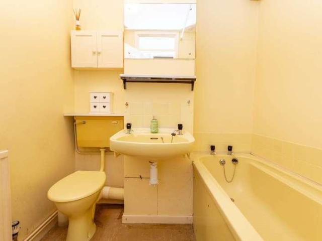 Flat for sale in Old Lakenham, East Bank
