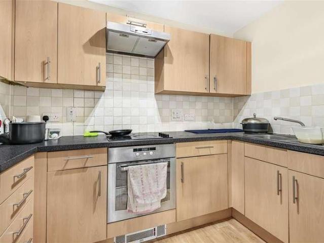 Flat for sale in Slough, Isle Of Man