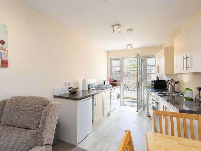 Flat for sale in St Andrews, Scotland