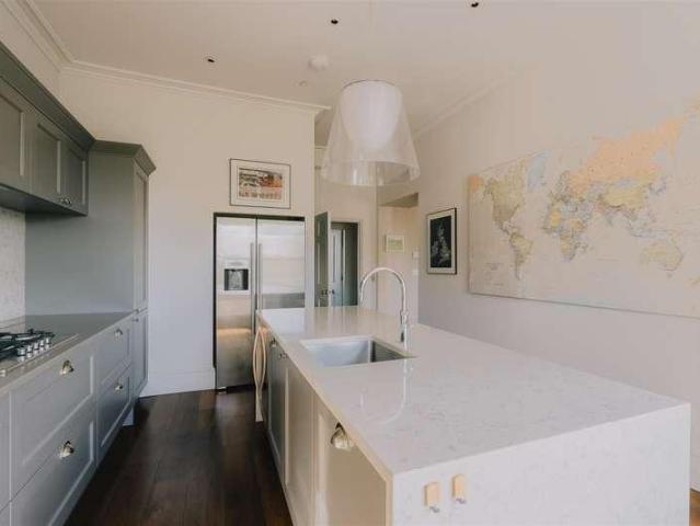 Flat for sale in Clifton Village, Bristol