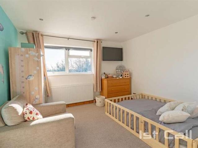Flat for sale in Alton Barnes, Isle Of Man