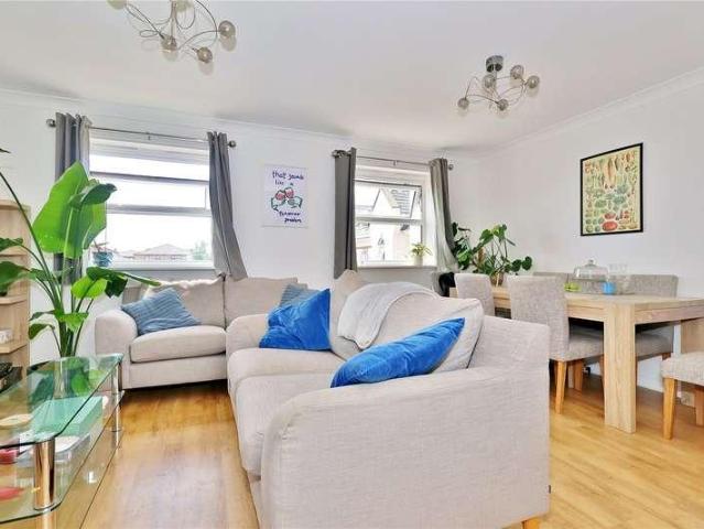 Flat for sale in Westfield, Woking