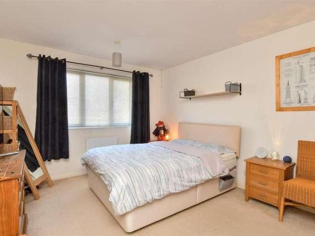 Flat for sale in West Worthing, Worthing