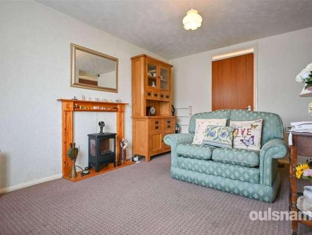 Flat for sale in Bearwood, West Midlands