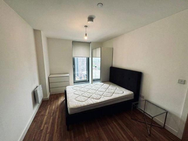 Flat for sale in Salford, Greater Manchester