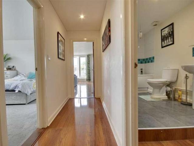 Flat for sale in Fareham, West End